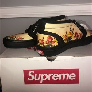 Supreme X Jean Paul Gaultier X chukka pro vans